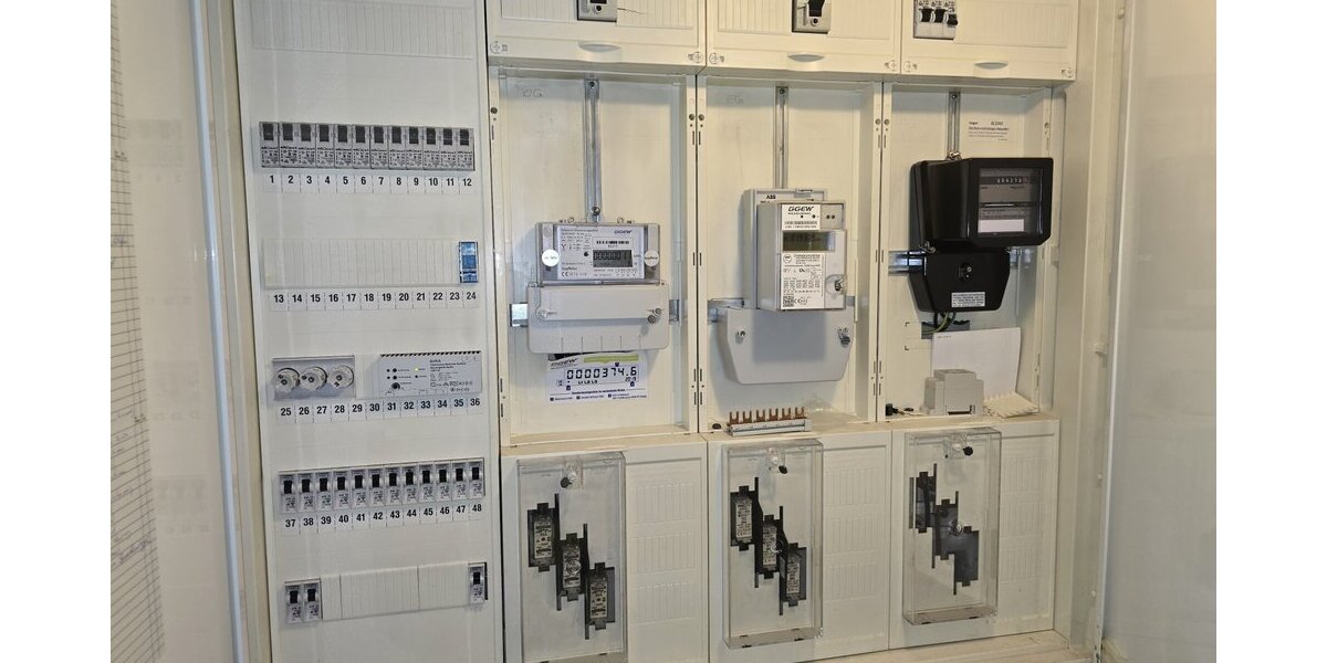 Bensheim, 2 Fam.Hs. -Erbpachtgrdst.- zimmer