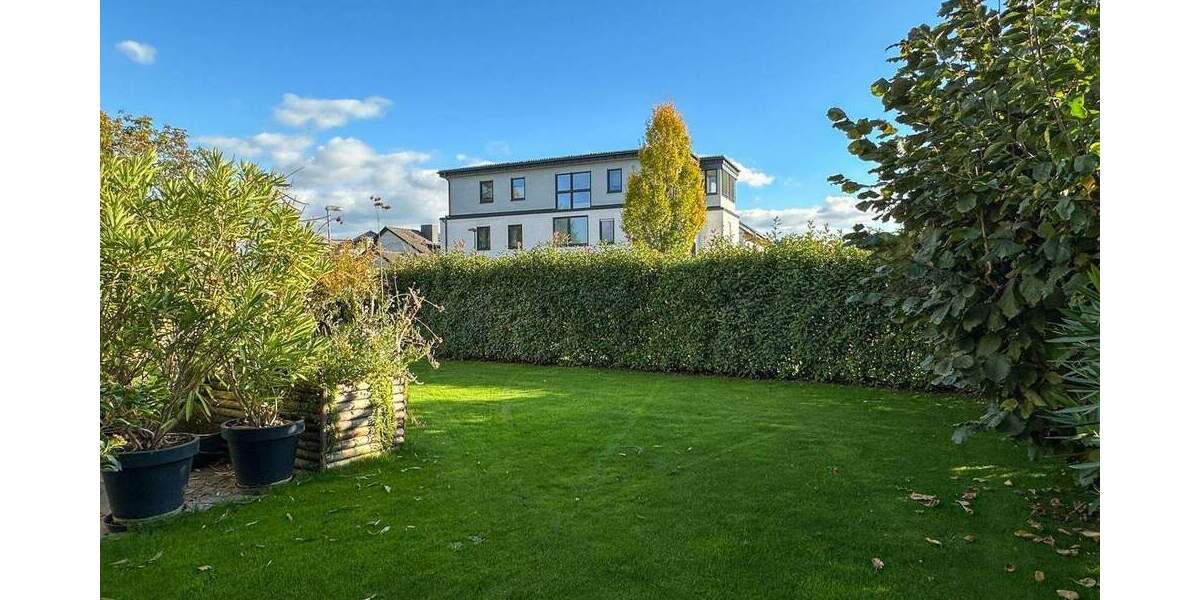 Einfamilienhaus Heddesheim - 7 Zimmer, 262 m&sup2;, 1.250.000&euro; | Angebot:24748529