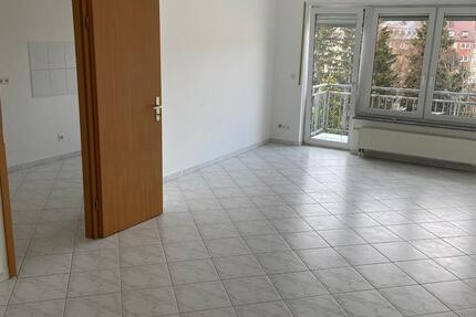 Wohnung Mannheim Neckarstadt-Ost - 4 Zimmer, 110 m&sup2;, 1.100&euro; | Angebot:27554300