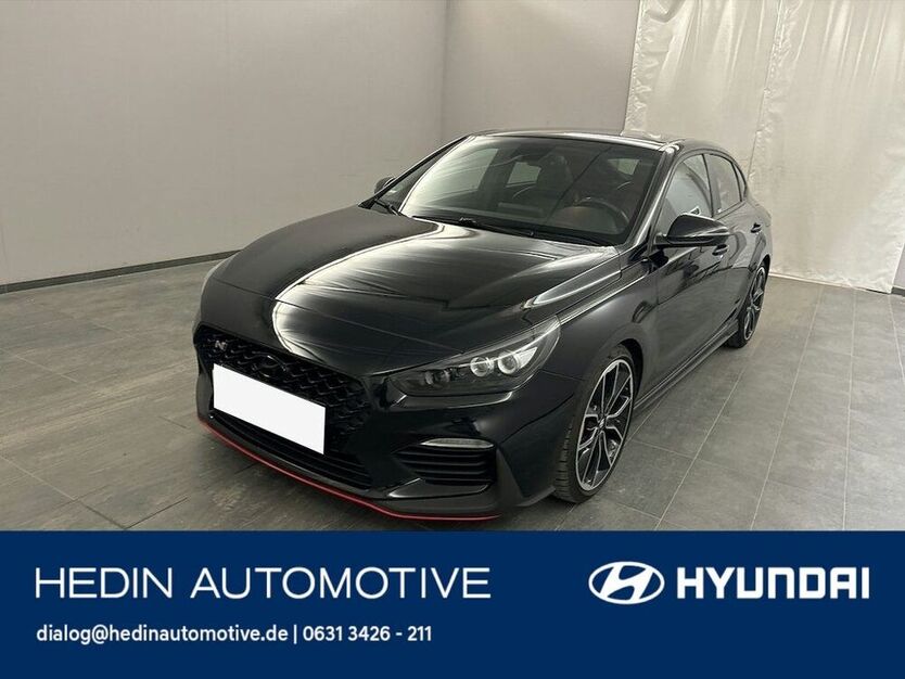 i30