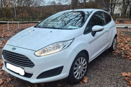 Ford Fiesta 116.998 km 4.499 &euro; Worms 67550