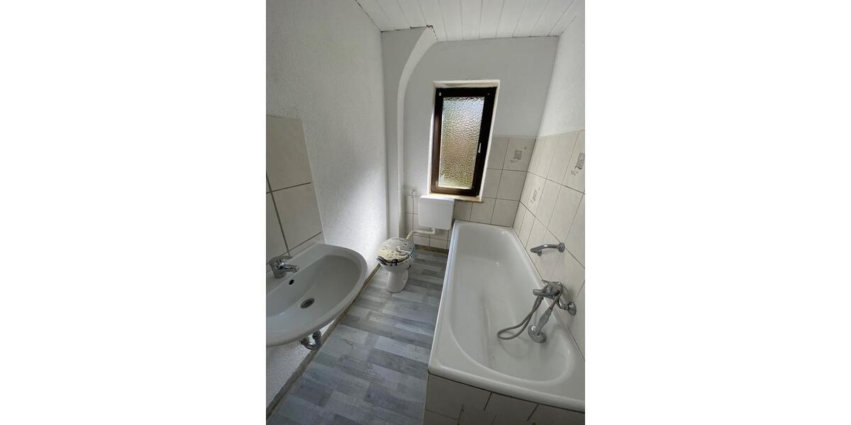 65 m² EG - 2 Zimmer + Küche & Bad – Ortskern Heddesheim - ab 1.3. 3 zimmer