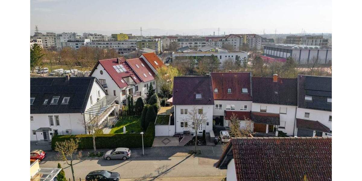 Reihenendhaus Mannheim Käfertal - 6 Zimmer, 210 m&sup2;, 830.000&euro; | Angebot:25846249