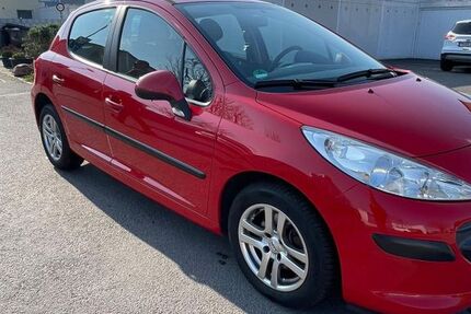 Peugeot 207 109.800 km 3.600 &euro; Eppelheim 69214