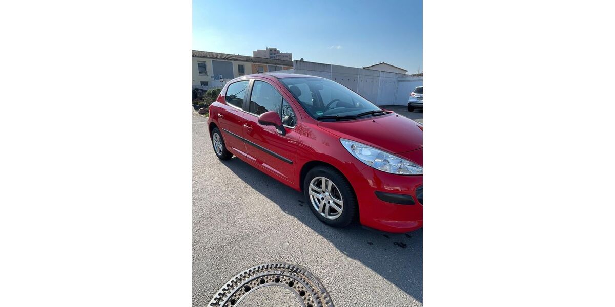 Peugeot 207 109.800 km 3.600 &euro; Eppelheim 69214
