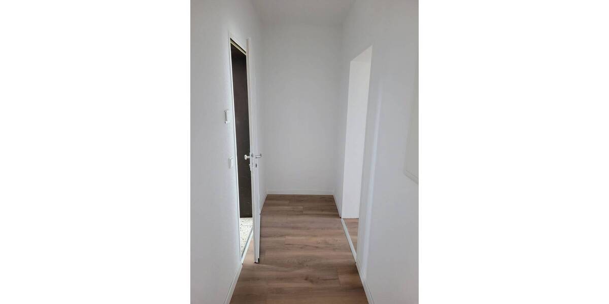 Etagenwohnung Ludwigshafen am Rhein / Maudach Mundenheim - 2 Zimmer, 55 m&sup2;, 725&euro; | Angebot:26658581