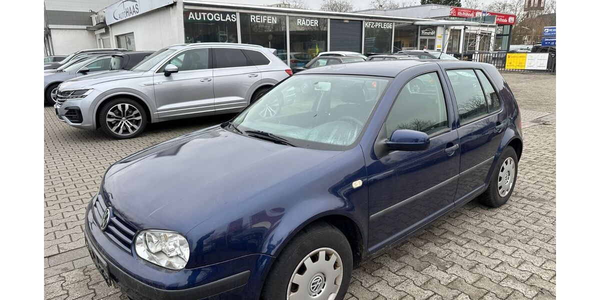 VW Golf 207.900 km 590 &euro; Viernheim 68519
