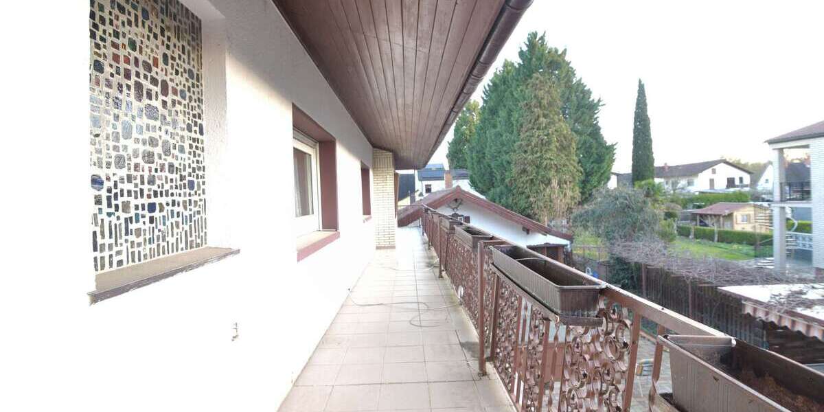 Idyllische DHH mit Sanierungspotential in ruhiger & zentraler Lage Zusätzliches Hinterhaus inkl. - Doppelhaushälfte Ludwigshafen am Rhein Mundenheim | Angebot:25968420