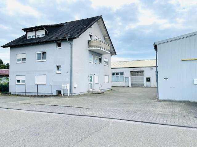 Einfamilienhaus Waghäusel - 11 Zimmer, 273 m&sup2;, 1.290.000&euro; | Angebot:26247752