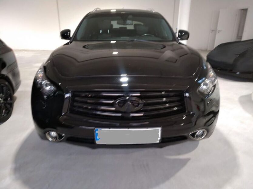 QX70