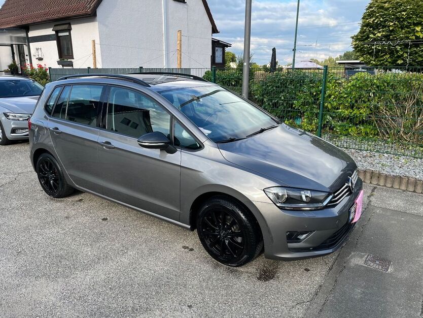 VW Golf Sportsvan 78.300 km 12.900 € Lampertheim 68623