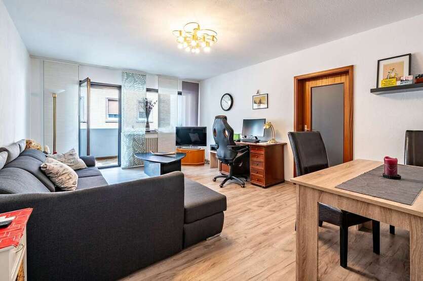 Wohnung zum Kaufen in Mannheim 239.000 € 70.13 m²