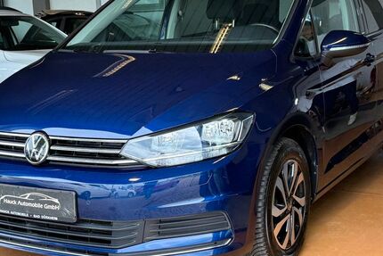 VW Touran 101.946 km 21.390 &euro; Bad Dürkheim 67098