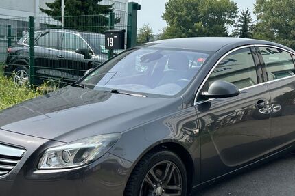 Opel Insignia 160.000 km 5.900 &euro; Mannheim 68199