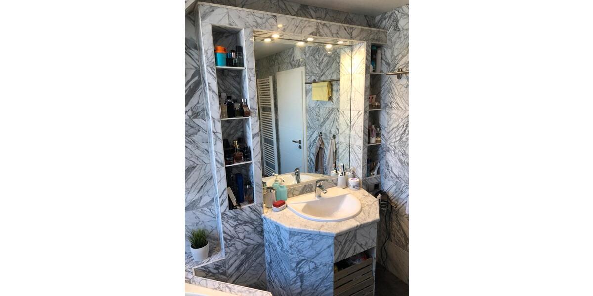 Dachgeschoßwohnung Ludwigshafen am Rhein Rheingönheim - 3.5 Zimmer, 84 m&sup2;, 207.500&euro; | Angebot:23797671