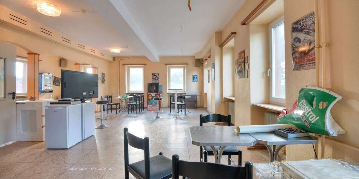 Ehemaliges Gasthaus mit 3 Einzelzimmer & 5 potentiellen Wohnungen inkl. Gaststätte und Parkplätze - Gewerbeobjekt Neckarsteinach | Angebot:26059114