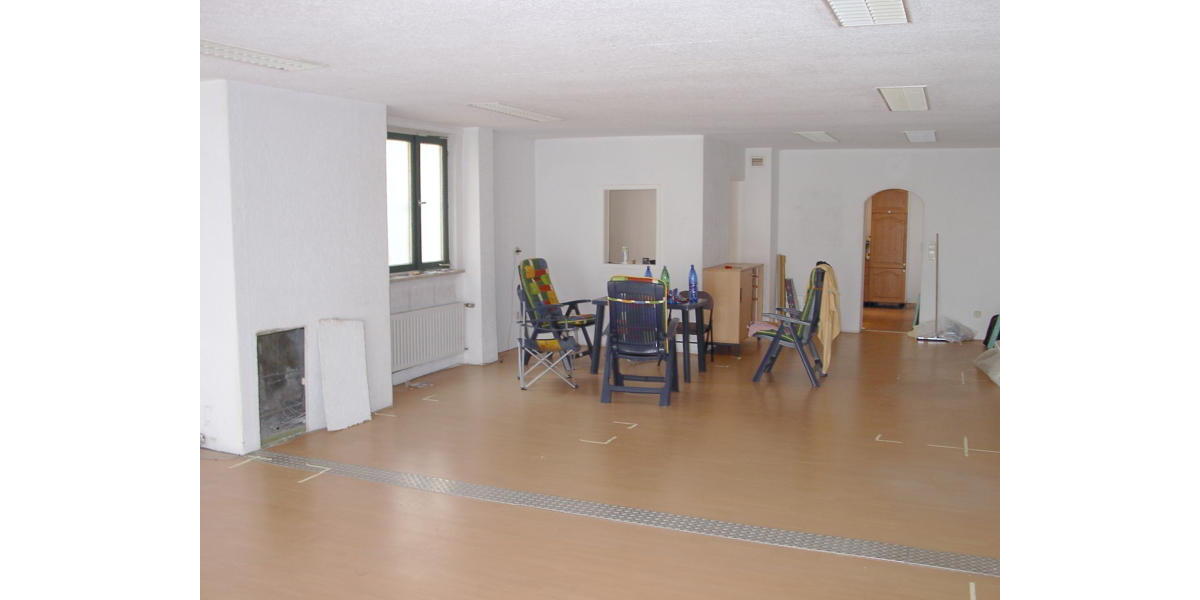 ObjNr:19692 - Platz im Überfluss sucht willigen Handwerker 12 zimmer