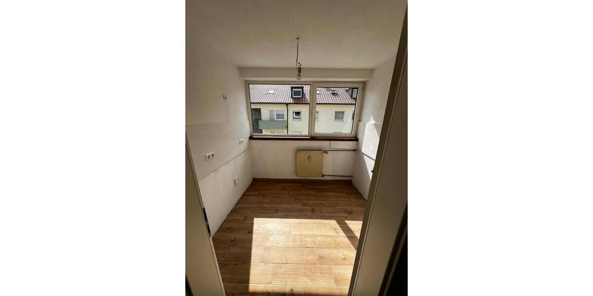 Dachgeschoßwohnung Schwetzingen - 2 Zimmer, 44 m&sup2;, 149.000&euro; | Angebot:26227449