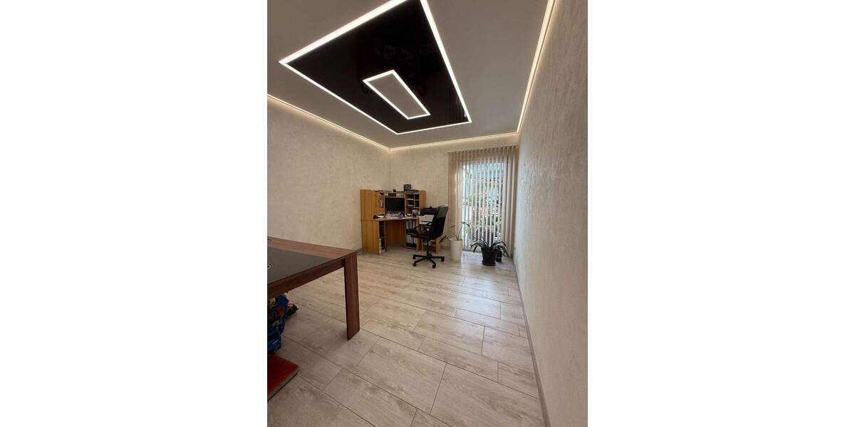 Einfamilienhaus Grünstadt - 4 Zimmer, 135 m&sup2;, 1.249.000&euro; | Angebot:25915023