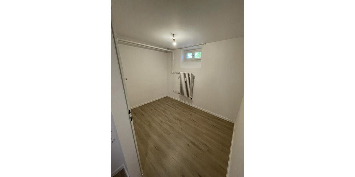 Gewerbeobjekt Ludwigshafen am Rhein Mundenheim - 350&euro; | Angebot:24637076