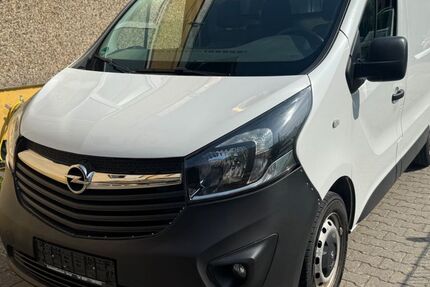 Opel Vivaro 220.000 km 6.800 &euro; Hemsbach 69502