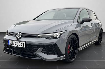 VW Golf 4.900 km 51.290 &euro; Ludwigshafen 67059