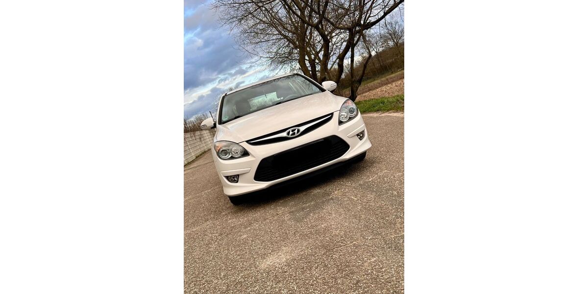 Hyundai i30 139.631 km 4.600 &euro; Ladenburg 68526