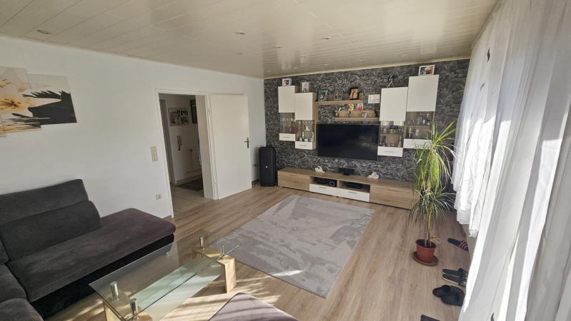 ObjNr:19765 - Sehr gepflegtes 3-Fam. Haus mit Garage, Terrasse und Balkon in Gorxheimertal - Mehrfamilienhaus, Wohnhaus Gorxheimertal | Angebot:23602608