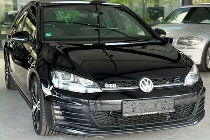 VW Golf 153.000 km 14.699 &euro; Haßloch 67454