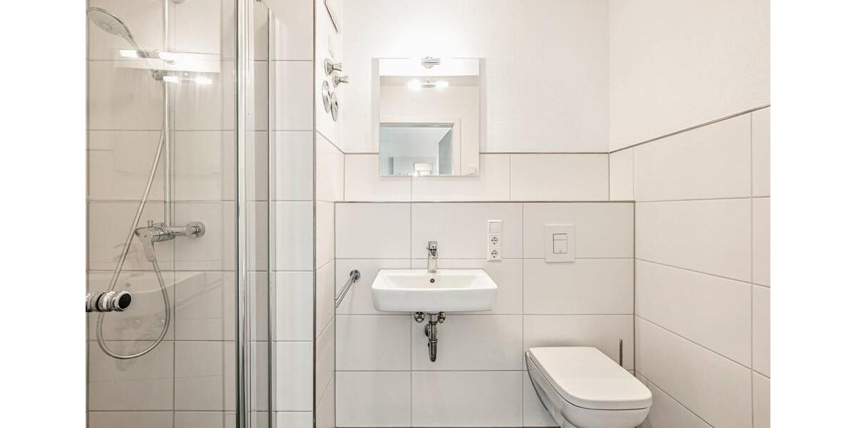 STUDENTS ONLY: YOUR SHARING ROOM IN A 2-ROOM APARTMENT: Furnished student apartment in Heidelberg with all-in rent 1 zimmer