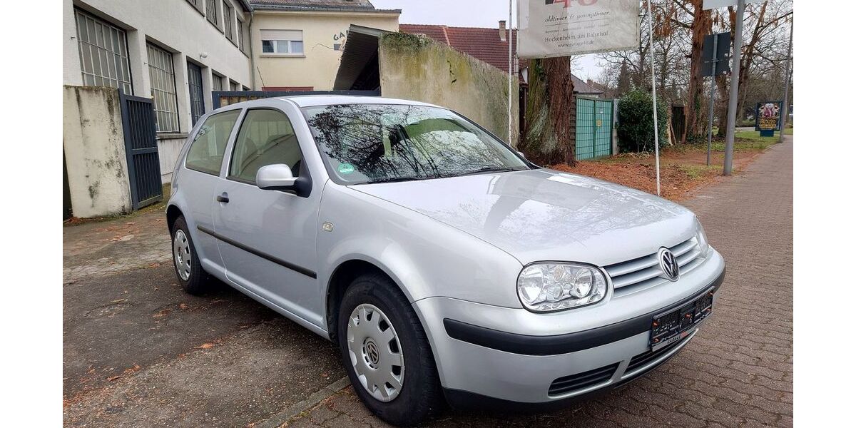VW Golf 90.400 km 4.950 &euro; Hockenheim 68766