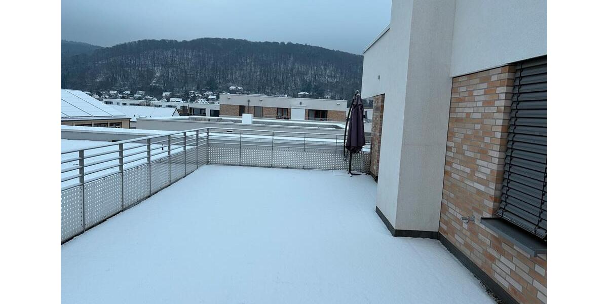 Heidelberg Südstadt Moderne Penthouse Wohnung Stellplatz provfrei 3 zimmer
