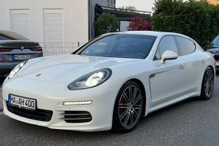 Porsche Panamera 198.000 km 29.900 &euro; Mannheim 68239