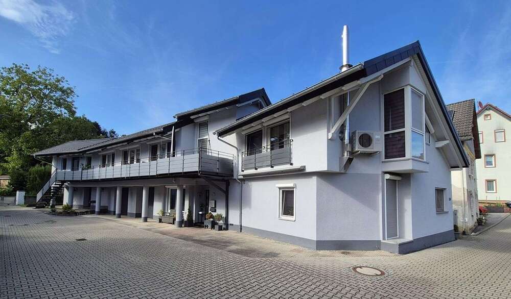 Einfamilienhaus Lautertal (Reichenbach) - 7 Zimmer, 225 m&sup2;, 2.450&euro; | Angebot:26217113