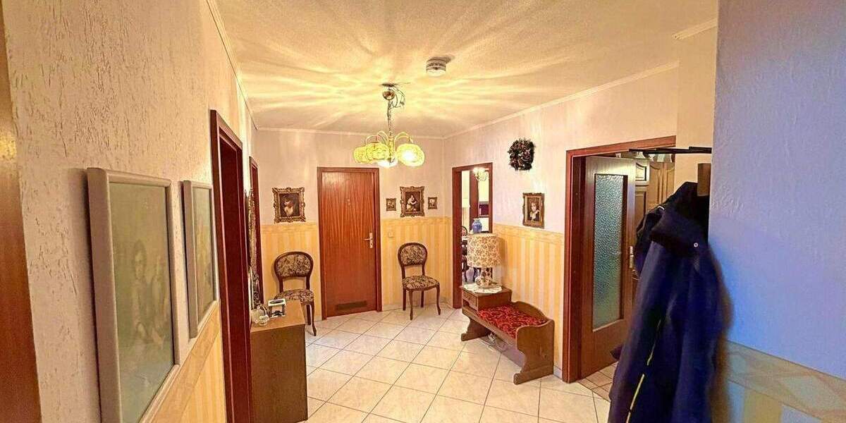 Etagenwohnung Mannheim Wohlgelegen - 4 Zimmer, 104 m&sup2;, 379.000&euro; | Angebot:25730289