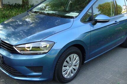 VW Golf Sportsvan 26.600 km 14.500 € Lorsch 64653