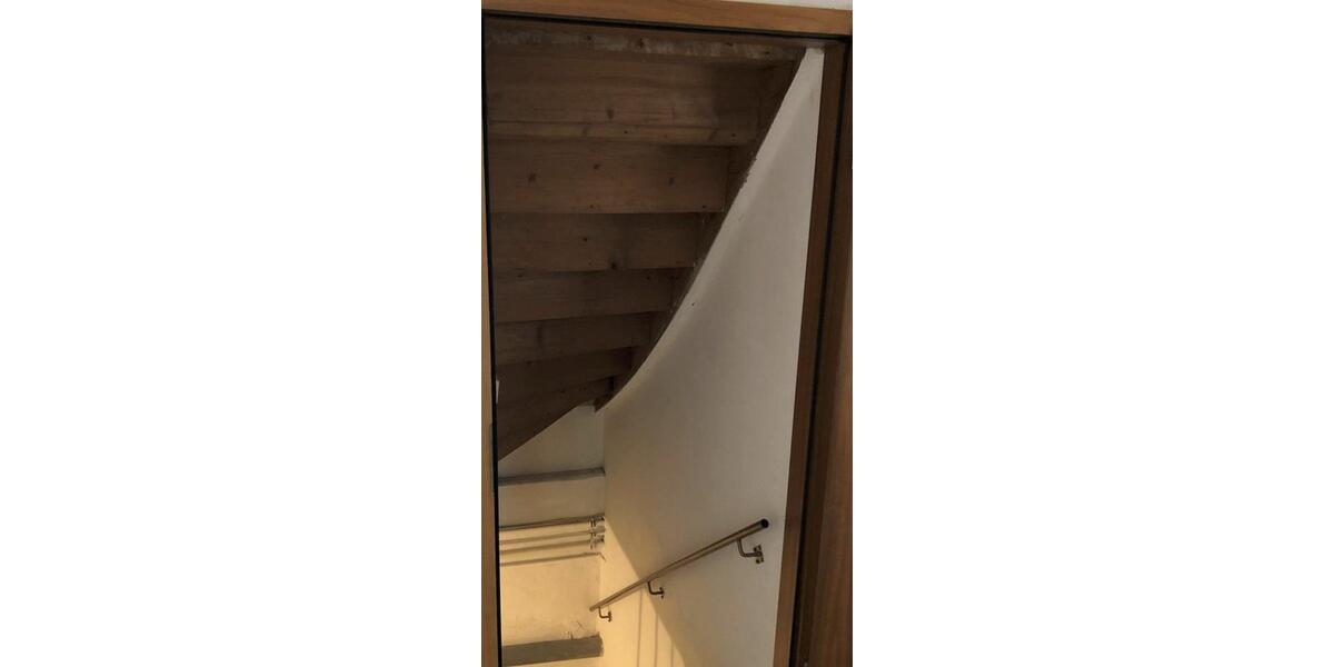 Einfamilienhaus Bammental - 7 Zimmer, 150 m&sup2;, 2.100&euro; | Angebot:26130459