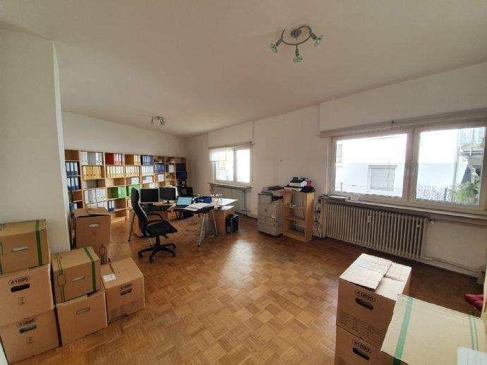 Gewerbeobjekt Viernheim - 3 Zimmer, 80 m&sup2;, 550&euro; | Angebot:24670444