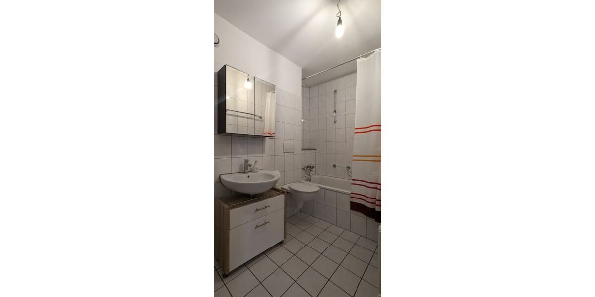 Provisionsfrei* Bezugsfrei: DG mit Terrasse & TG-Stellplatz am Schillerplatz - Dachgeschoßwohnung Mannheim | Angebot:24569761