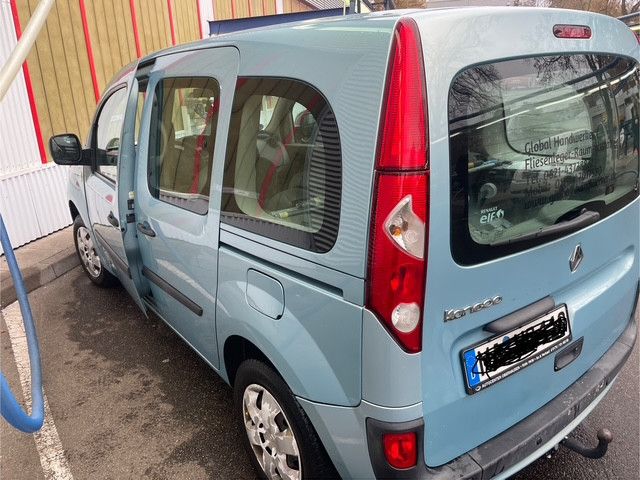 Renault Kangoo 268.401 km 3.200 € Mannheim 68259