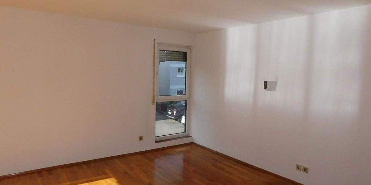 Etagenwohnung Dossenheim - 3 Zimmer, 75 m&sup2;, 300.000&euro; | Angebot:25716364