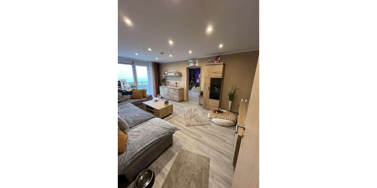 Wohnung zum Mieten in Ludwigshafen-Friesenheim 1.260 € 107 m² 4 zimmer