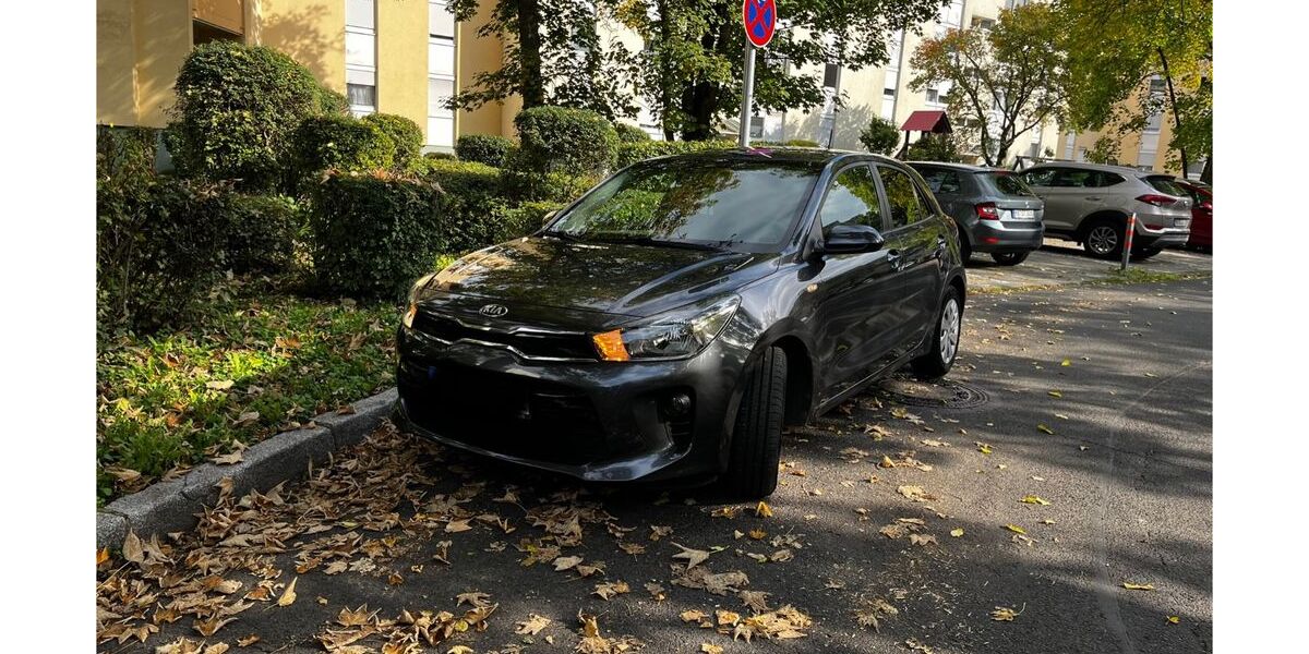 Kia Rio 55.000 km 9.900 &euro; Mannheim 68309