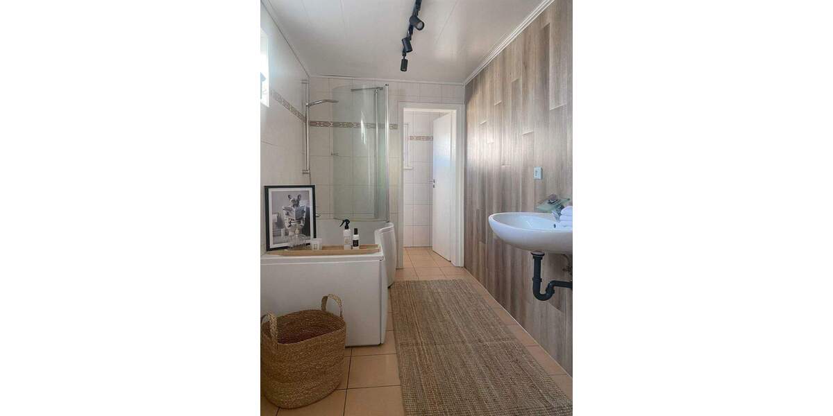 Etagenwohnung Ketsch - 3 Zimmer, 92 m&sup2;, 275.000&euro; | Angebot:25676612