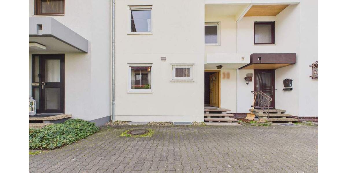 Reihenmittelhaus Ludwigshafen am Rhein Oppau - 6 Zimmer, 169 m&sup2;, 399.000&euro; | Angebot:25655409