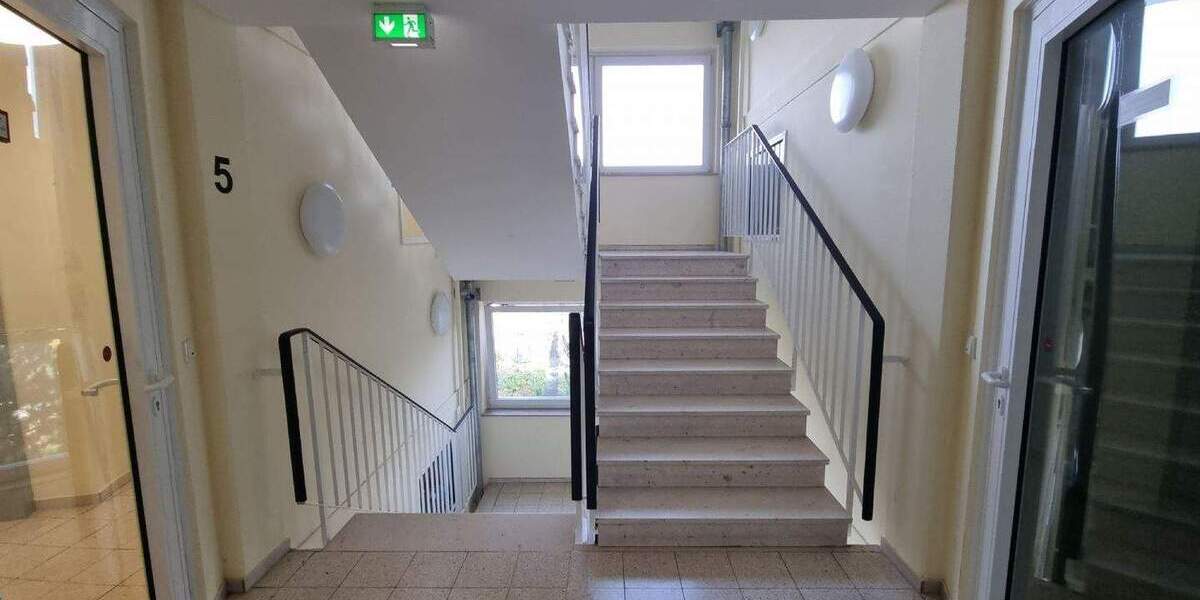 Etagenwohnung Worms Neuhausen - 2 Zimmer, 42 m&sup2;, 110.000&euro; | Angebot:24286074