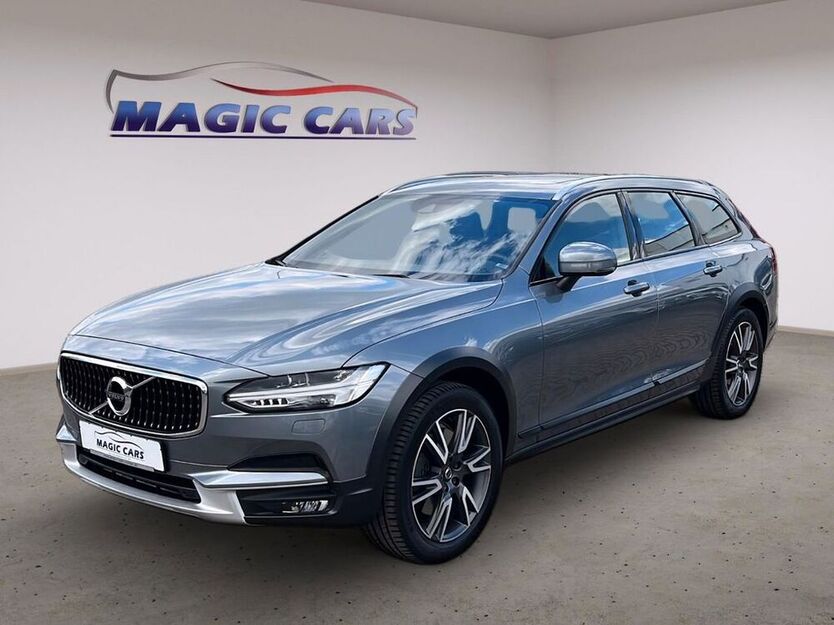 V90 Cross Country