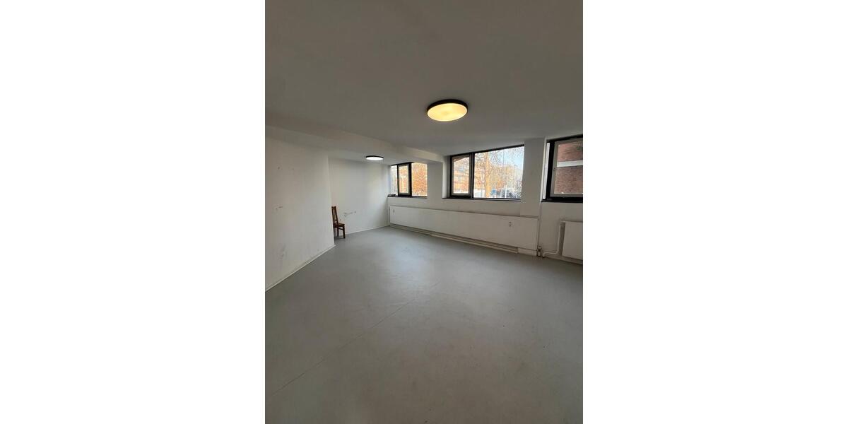 Erdgeschoßwohnung Ludwigshafen am Rhein Edigheim - 4 Zimmer, 120 m&sup2;, 164.000&euro; | Angebot:24851429