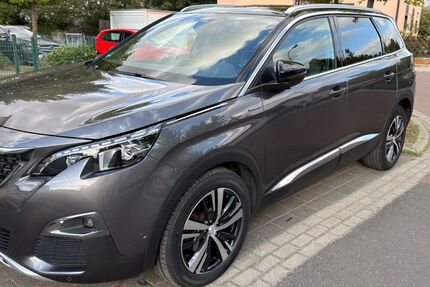 Peugeot 5008 57.000 km 20.000 &euro; Birkenheide 67134