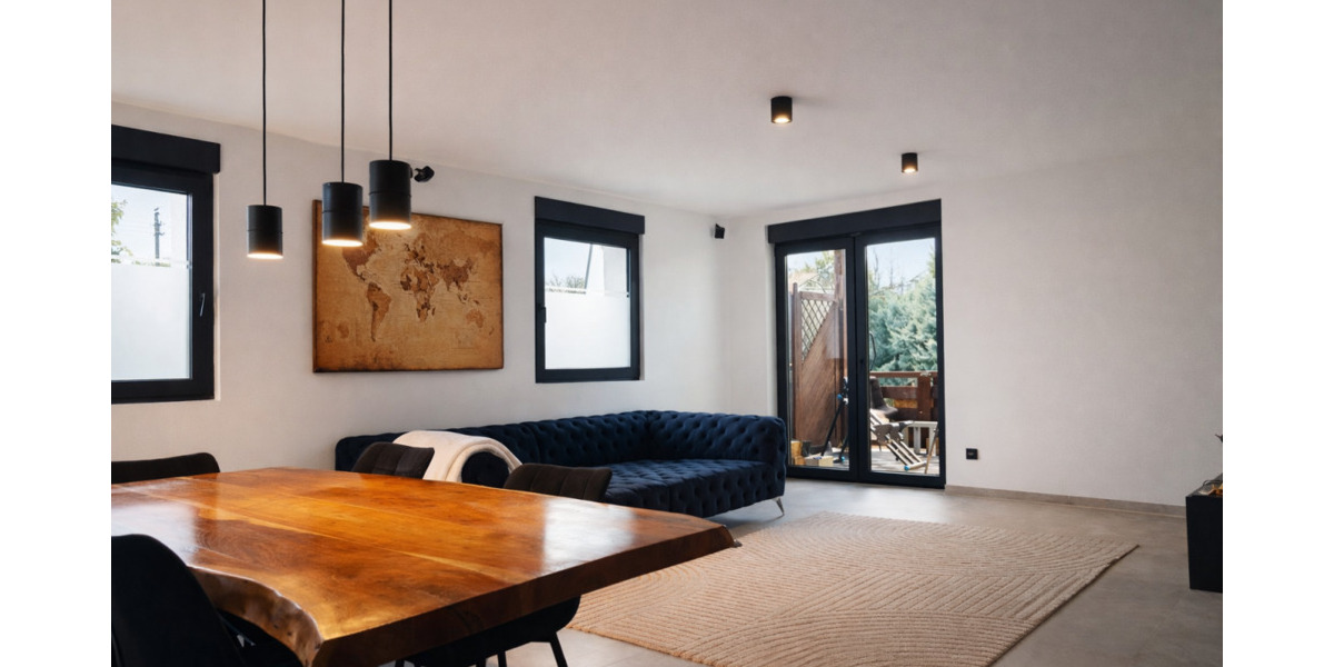 Wohnen und Arbeiten vereint - umfassend sanierte Wohn- und Gewerbeimmobilie auf großem Grundstück 3 zimmer